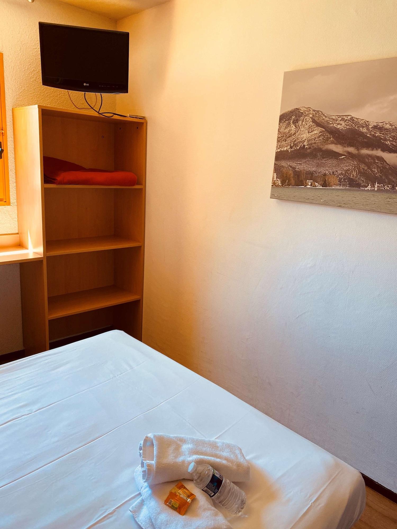 Premiere Classe Annecy Cran-Gevrier Renove En 2025 Bagian luar foto